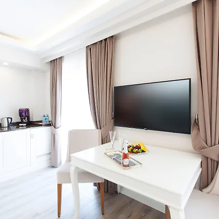 Perla Galata Otel