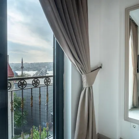 Perla Galata Otel 3*
