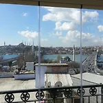 Perla Galata Hotel